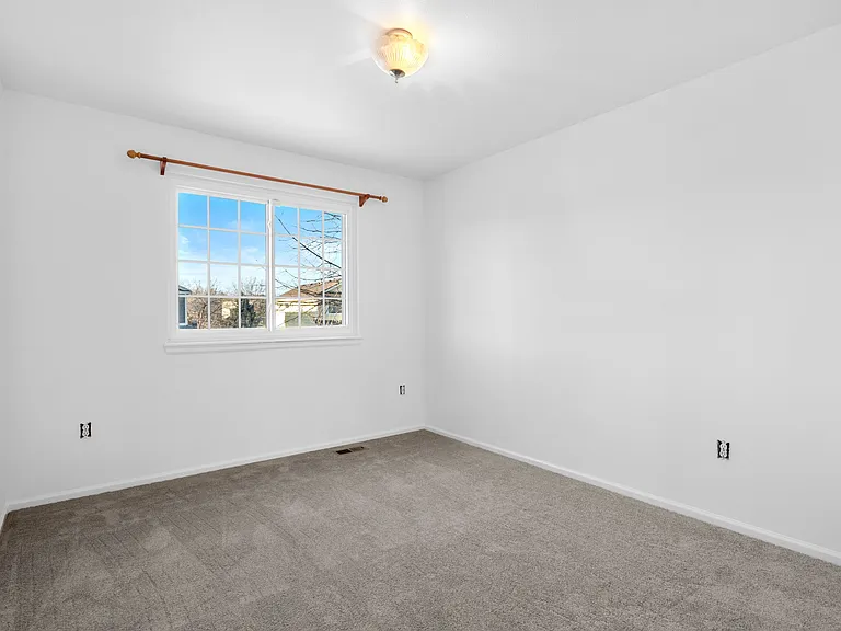 12620 Winona Ct — Photo 18