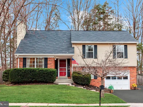 13363 Packard Dr, Woodbridge, VA 22193