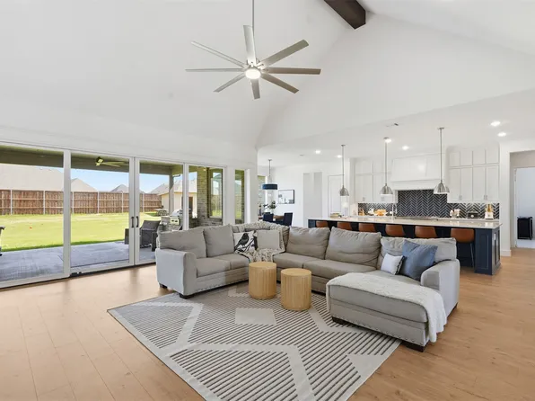 328 Wimberley Dr, Haslet, TX 76052