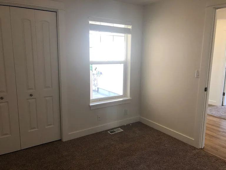 6081 Landmark Ln — Photo 12