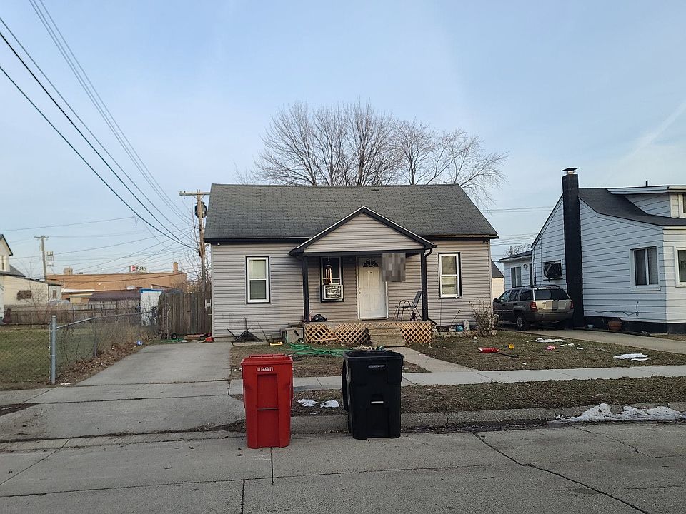 1st image of 27228 Elmhurst St