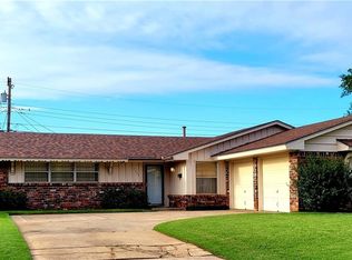 7709 NW 24th St, Bethany, OK 73008