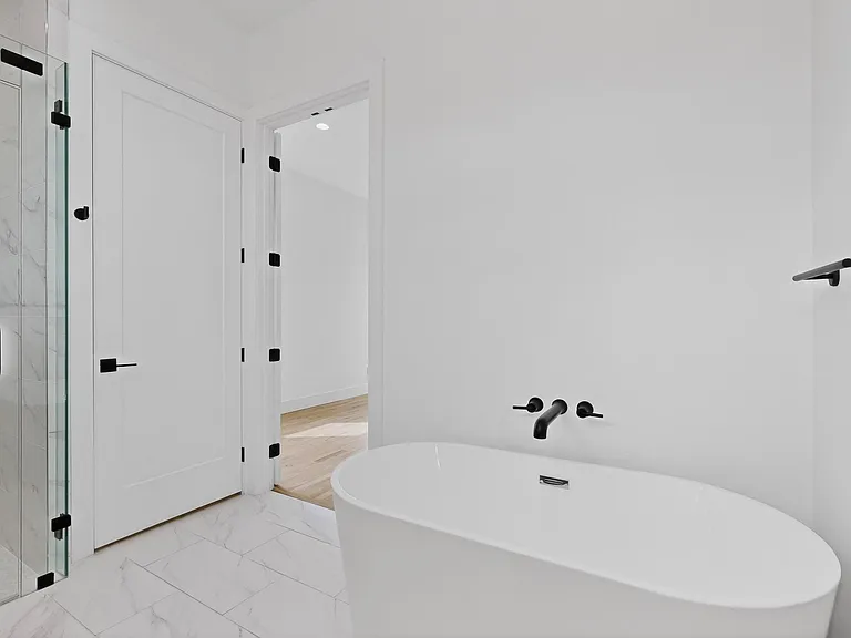 5308 Terry St — Photo 10