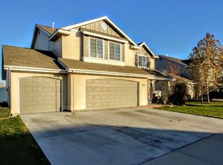 476 S Willow Tree Ave, Kuna, ID 83634