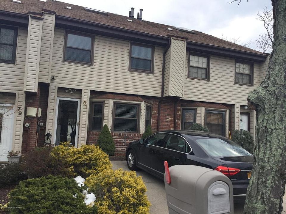 1st image of 81 Hammock Ln