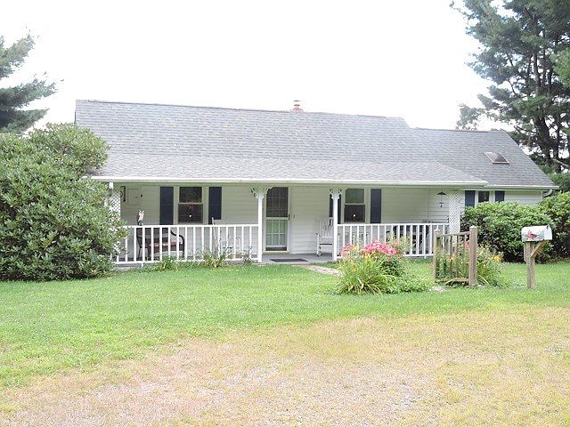 1st image of 231 Coleman Ln