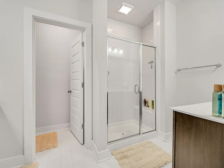 2741 Acadia Dr #B — Photo 17