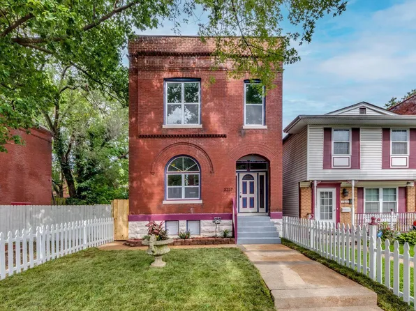 3237 California Ave, Saint Louis, MO 63118