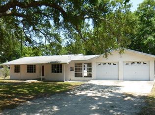 11995 137th St N, Largo, FL 33774