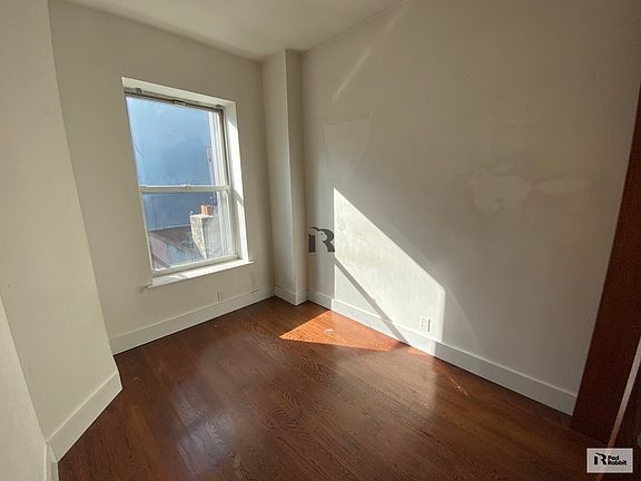 5th image of 666 Franklin Ave #C