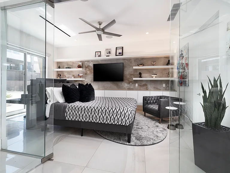 663 Palisade Rim Dr — Photo 8