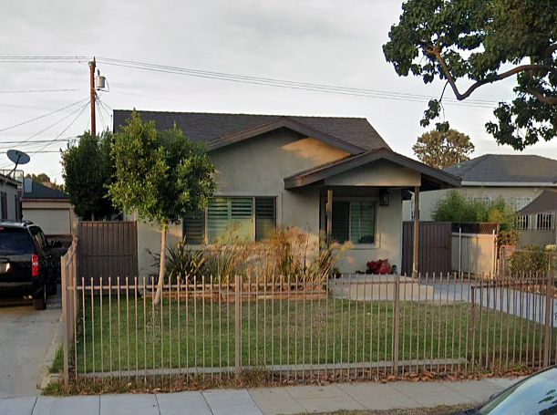 1st image of 1037 E Fairview Blvd #2