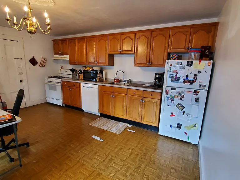17 Bigelow St #2 — Photo 13