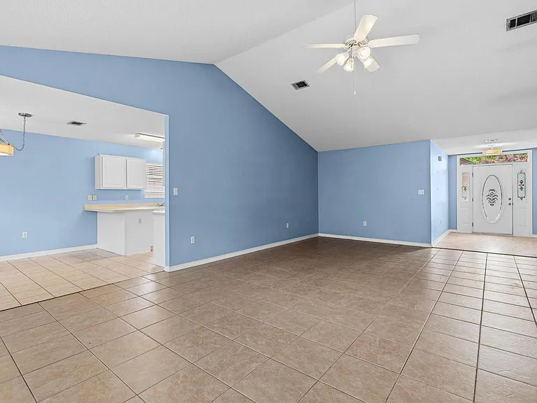3998 Lauren Ct — Photo 6