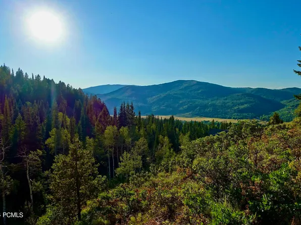 780 N Uinta Dr, Oakley, UT 84055