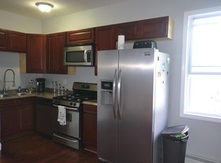 94 Ridge St APT 2, Providence, RI 02909