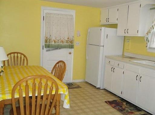 3rd image of 20 Sycamore Ln