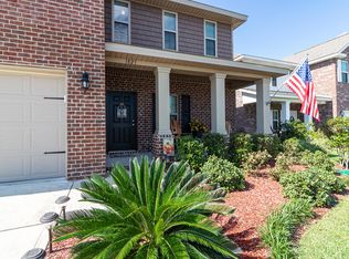 1823 Waterford Sound Blvd, Gulf Breeze, FL 32563