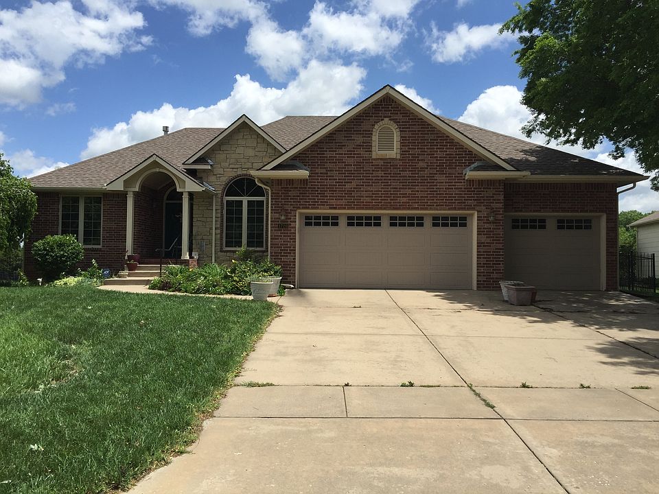 1st image of 1726 S Aspen Creek Dr