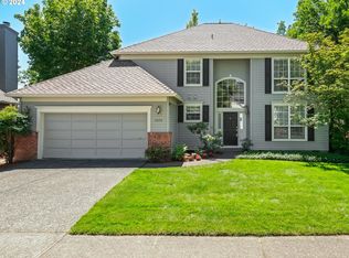 4652 Hastings Pl, Lake Oswego, OR 97035