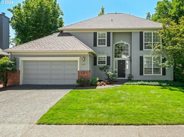 4652 Hastings Pl, Lake Oswego, OR 97035