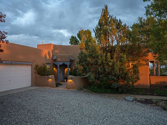 4th image of 37 Mirlo Rd