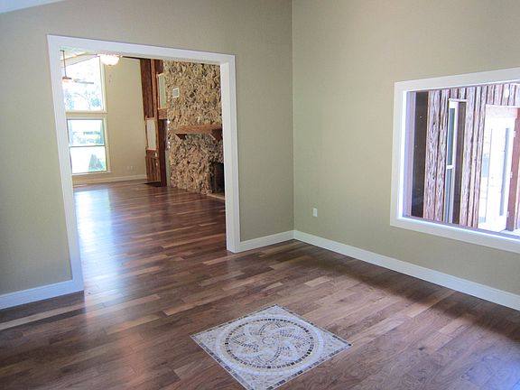 5th image of 4080 SE 26th Court Rd