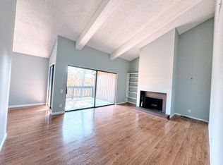 3358 Brittan Ave APT 17, San Carlos, CA 94070