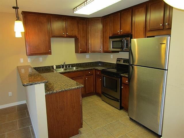 1st image of 203 Westlake Dr Unit 3