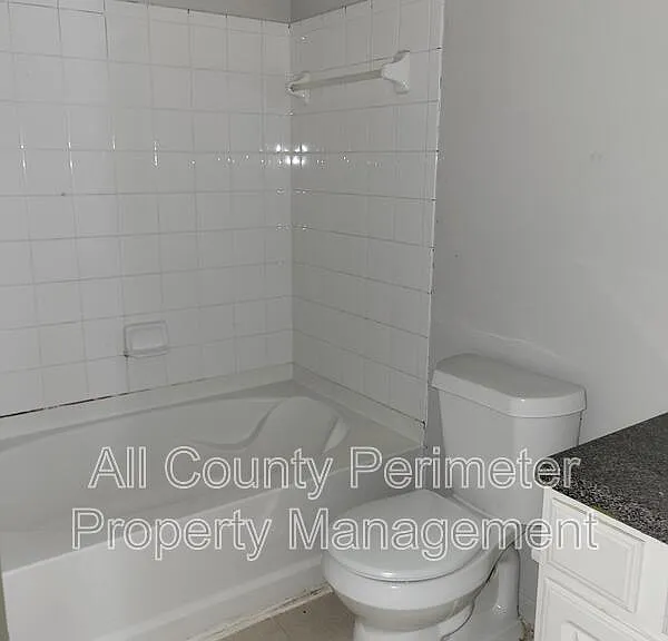 7620 Creekside Ln — Photo 15