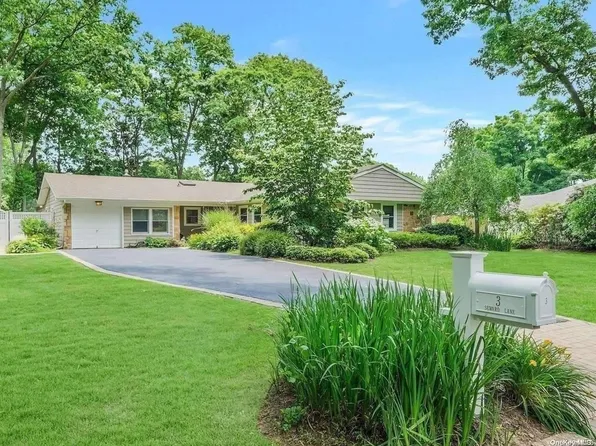 3 Seward Lane, Stony Brook, NY 11790