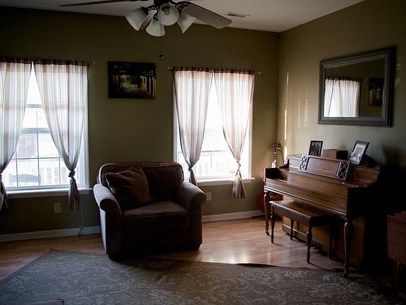5th image of 2181 Birkdale Dr