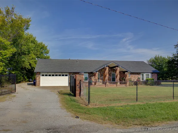 30707 S 4110th Rd, Catoosa, OK 74015