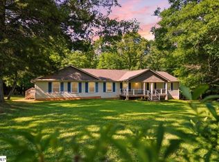 1040 Bennetts Bridge Rd, Greer, SC 29651