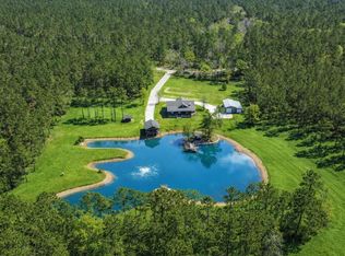 214 Hunters Hill Rd, Oakhurst, TX 77359