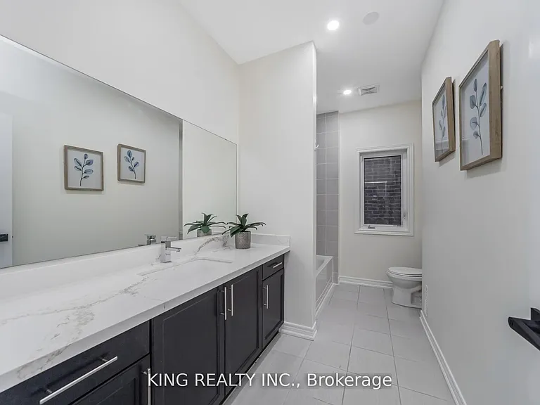 52 Haverstock Cres — Photo 35