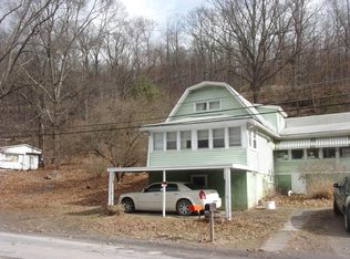 830 Coxton Rd, Duryea, PA 18642