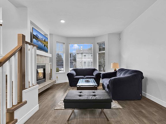 4th image of 6518 121st St #27