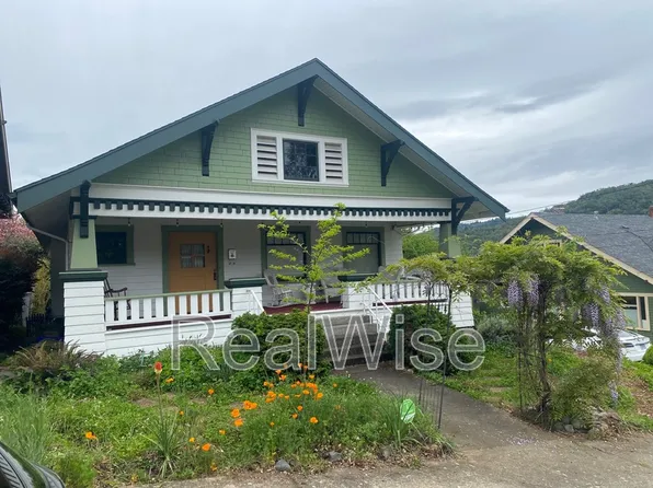 837 SE Blakeley Ave, Roseburg, OR 97470