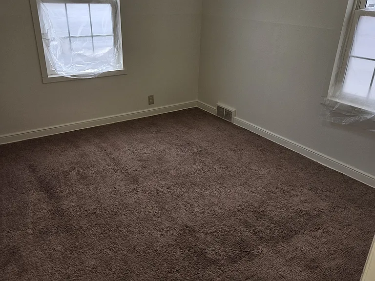 1131 Kingsford St #1 — Photo 12