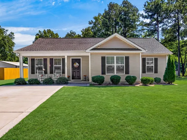 406 Macbeth Dr, Broadway, NC 27505
