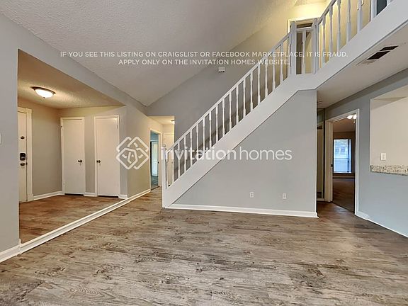 4th image of 5014 Vagas Dr
