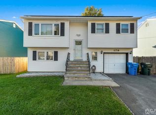 179 Borman Ave, Avenel, NJ 07001