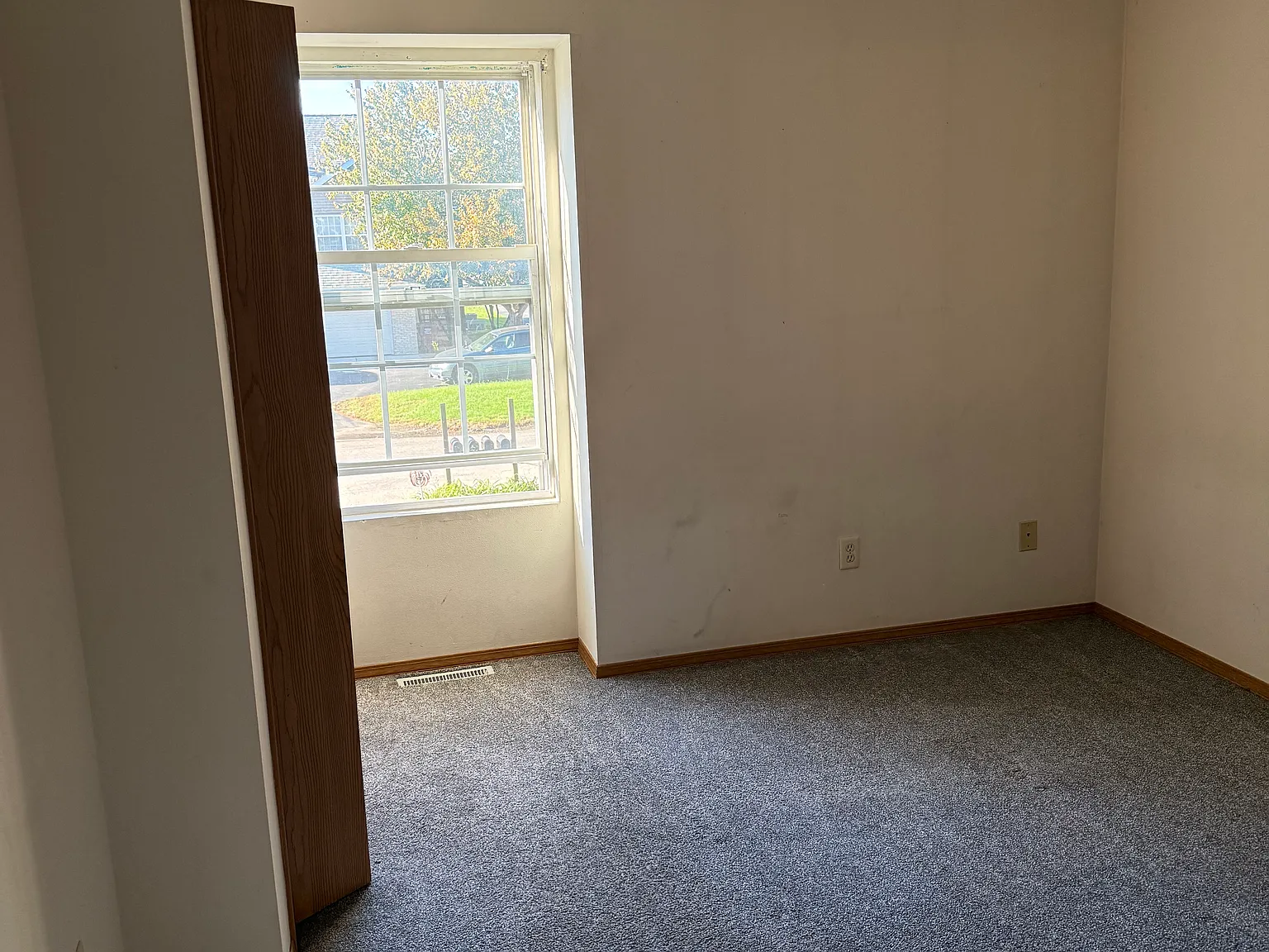 8347 Delta Dr — Photo 4