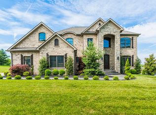 3965 Real Quiet Ln, Lexington, KY 40509