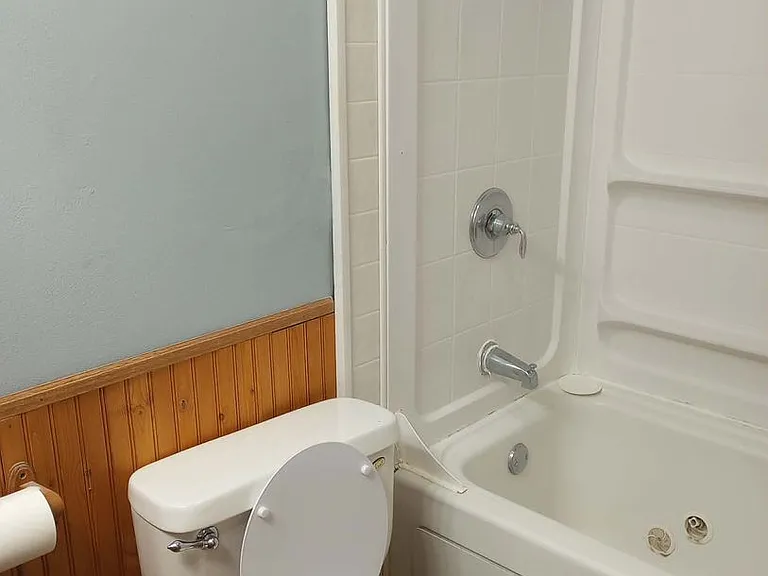 814 Parnell St — Photo 21