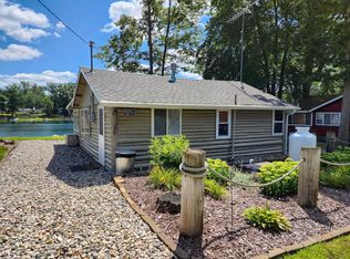 881 Bluegill Lake Rd, Harrison, MI 48625