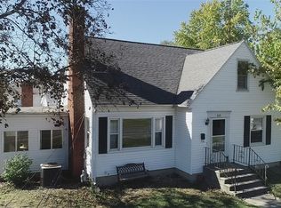 400 S Cedar St, Shelbyville, IL 62565