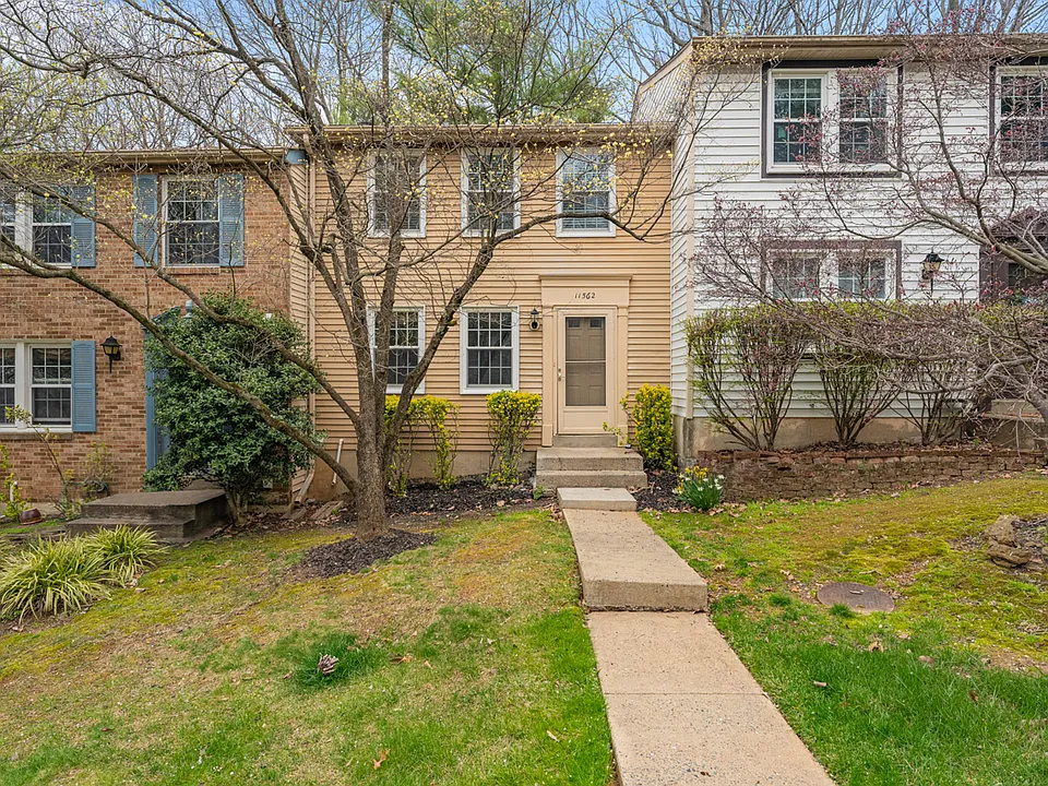 11562 Ivy Bush Ct