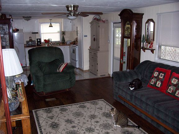 4th image of 22 Bonny Shores Dr